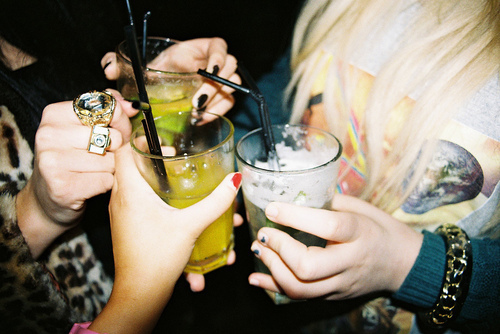 Know When To Put That Drink Down: Signs That Your Night is About to Go South
