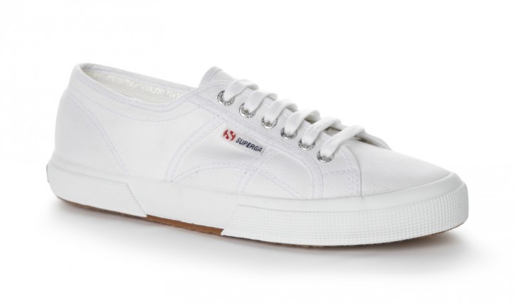 Try: Cotu Classic 2750 sneakers in white, P2,250, Superga