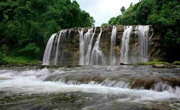 Tinuy-an Falls by Rojae Marie Braga of Adventuroj