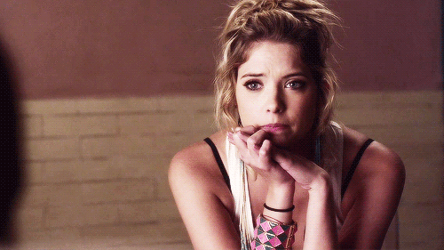 8 Signs You're Being Way Too Clingy