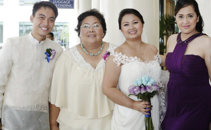 The author with her mom and siblings on her wedding day