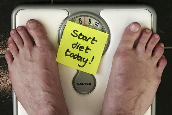 4 Unhealthy Weight Loss Practices You Should Never Do