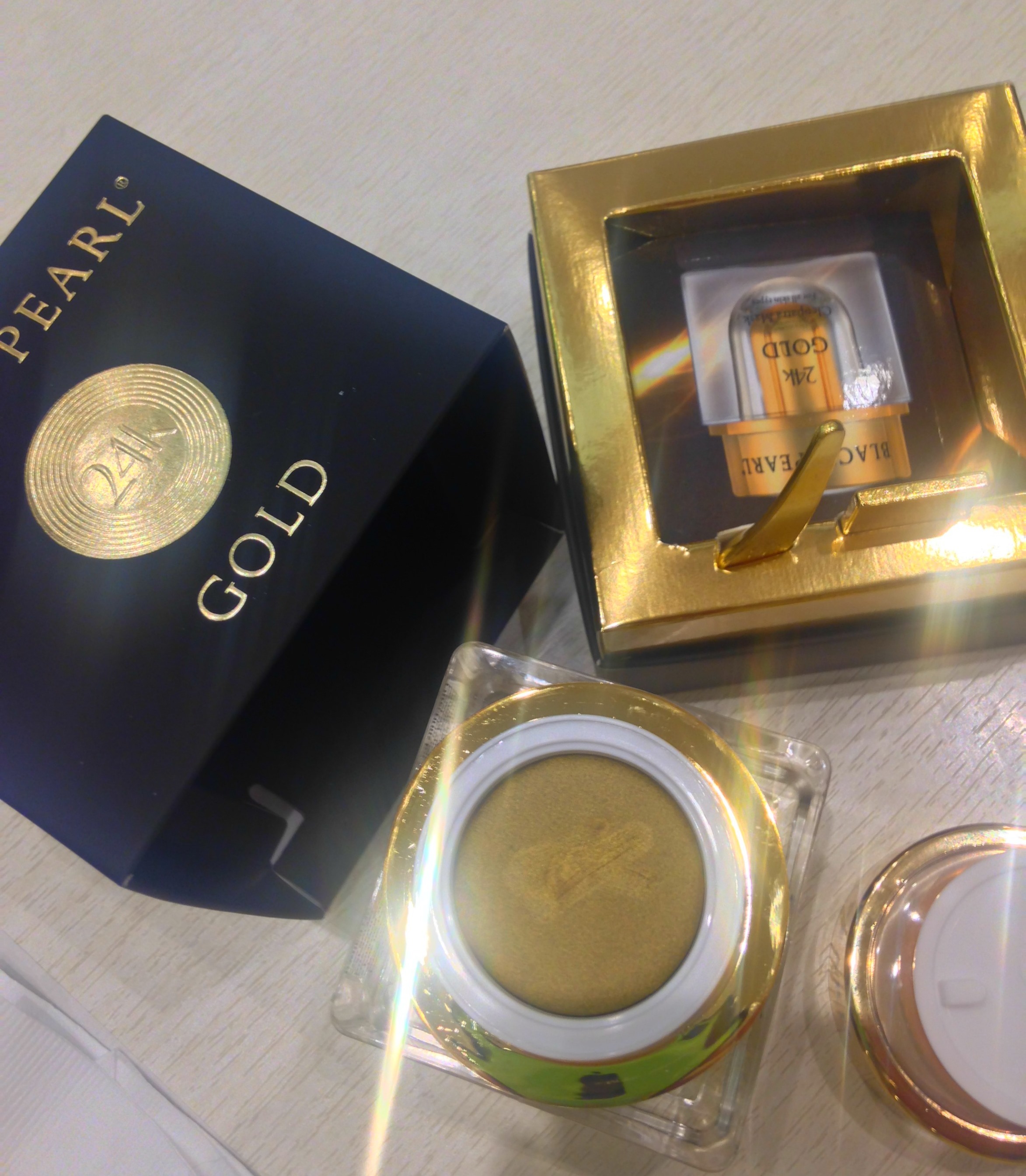 Black Pearl Cosmetics 24k Gold Mask Product Review - Top View - Philippines