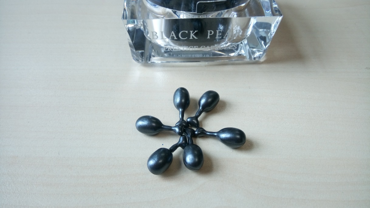 Black Pearl Philippines Cosmetics - Capsules Close up