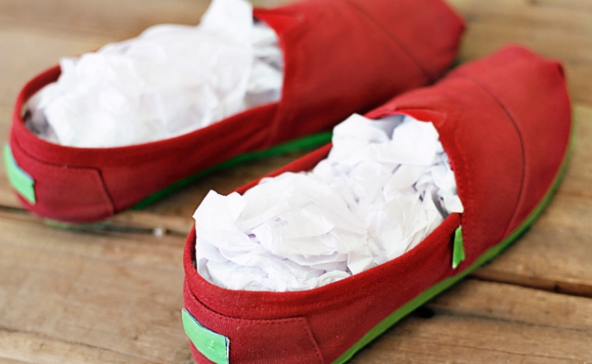 Slip-on Shoes with Paper Inside Soles