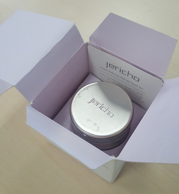 Jericho Day Cream Application