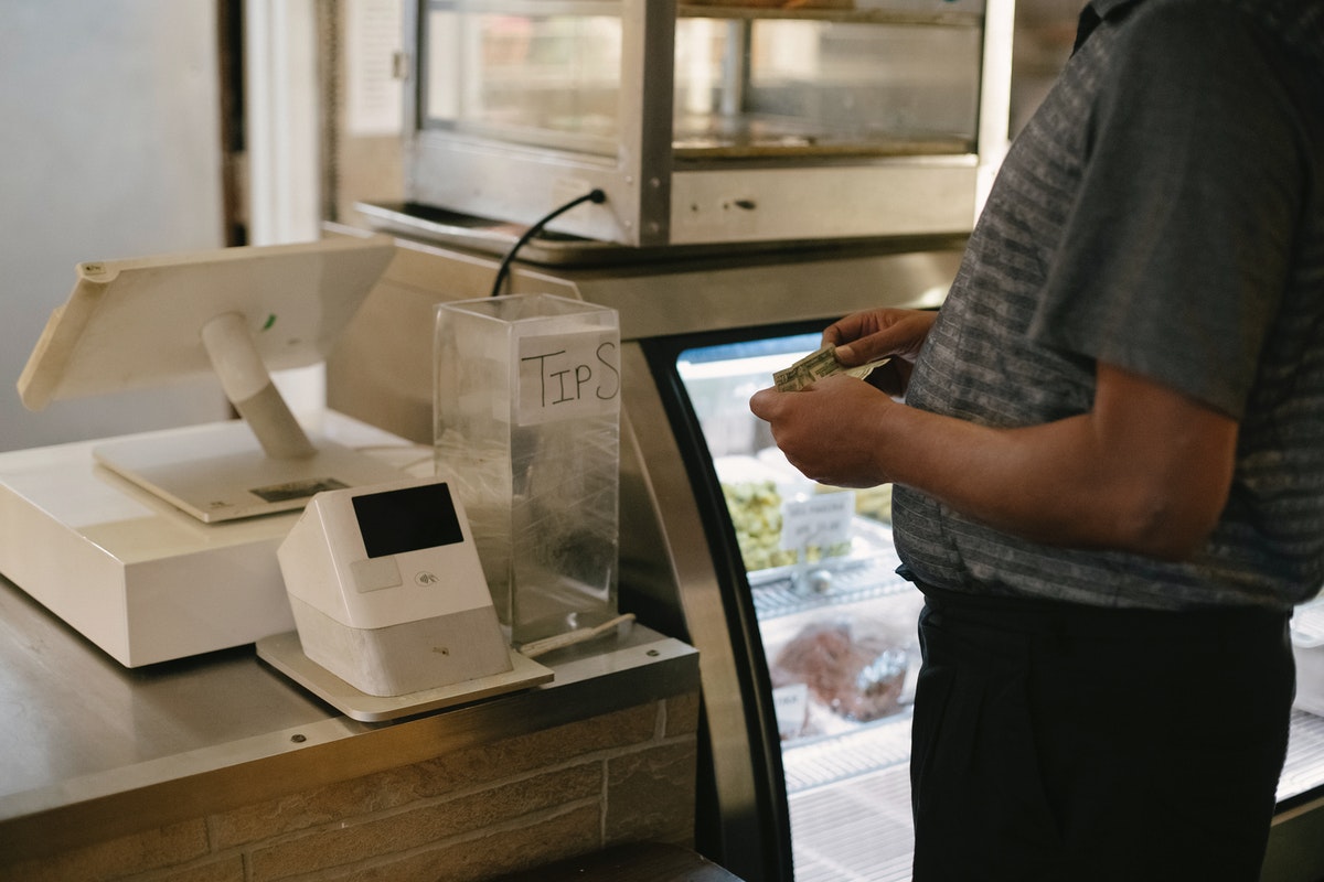 cashier