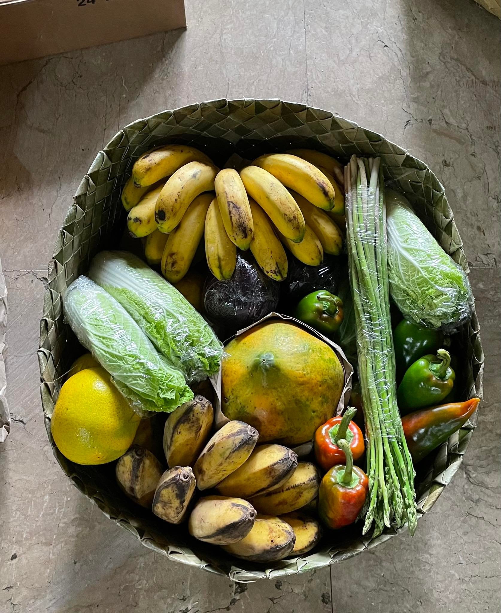 A bunch of fruits